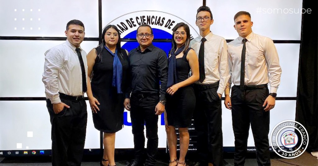 Presentación de trabajo final de grado de alumnos del 2do año de Kinesiología y Fisioterapia - UPE